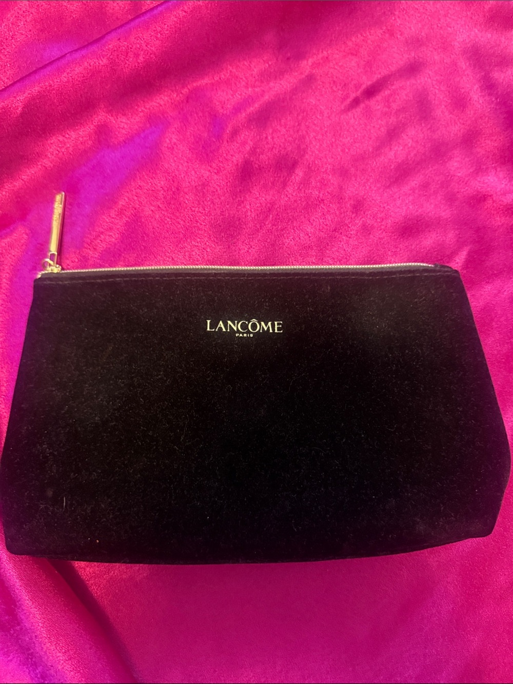 Lancôme Velvet Cosmetic Pouch - Black